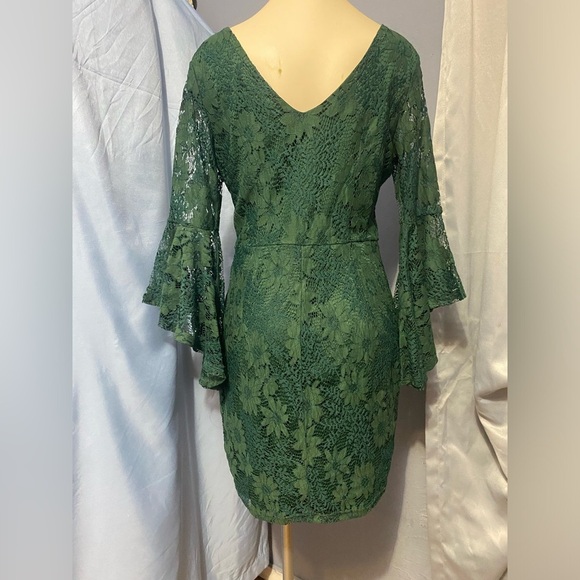 Lulu's Green Sheath Dress with 3/4 Bell Sleeves - Picture 11 of 11